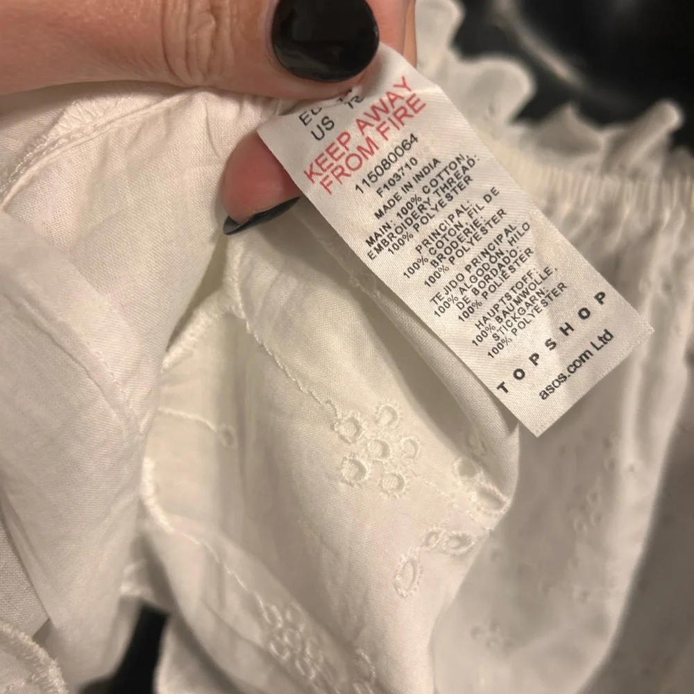 Nwt Topshop white eyelet flouncy top - Picture 11 of 11